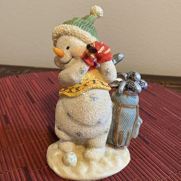 OMG Two Cute Snowmen Golfing - Picture 8 of 13